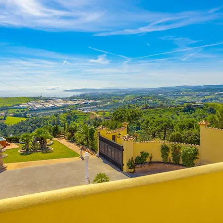 Roca Penthouse *